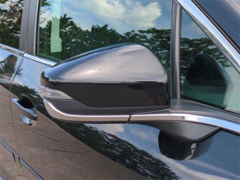 Used 2022 Subaru Outback Limited image 12