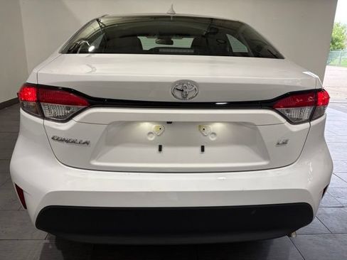 Used 2026 Toyota Corolla LE FWD image 4