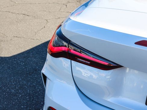 Certified 2023 BMW 430i Convertible w/ M Sport Package image 7