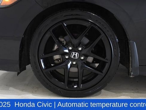 Used 2025 Honda Civic Sport image 6