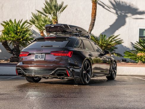 Used 2023 Audi RS 6 w/ Carbon Optic Package image 5