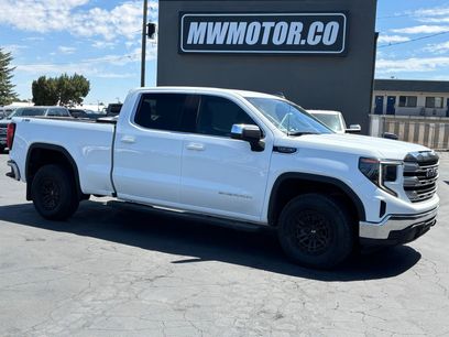 Used 2023 GMC Sierra 1500 SLE w/ X31 Off-Road Package