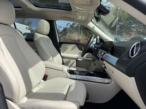 Certified 2023 Mercedes-Benz GLB 250 GLB 250 w/ Premium Package image 30