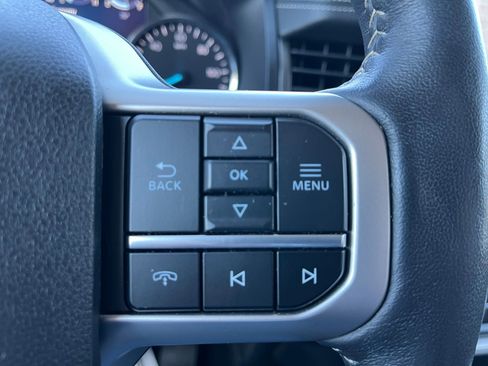 Used 2024 Ford Expedition XLT image 15