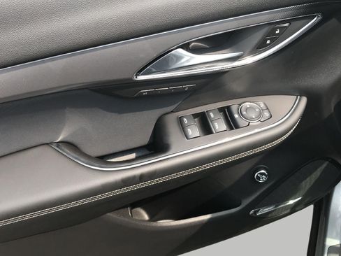 Used 2026 Buick Envision Sport Touring AWD/4WD image 12