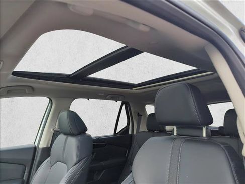 Used 2023 Honda Pilot Touring image 23