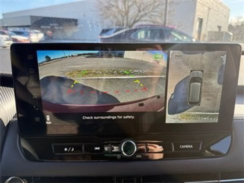 New 2025 Mitsubishi Outlander SE image 18