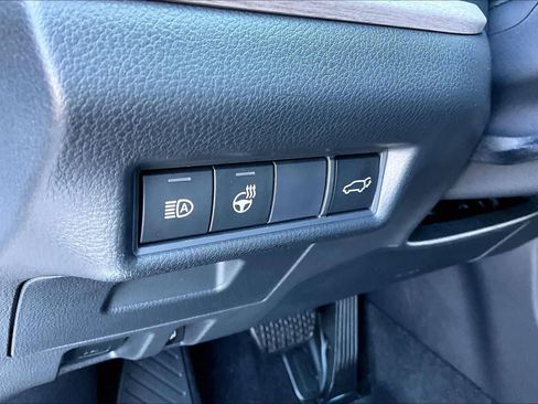 Certified 2024 Toyota Grand Highlander AWD image 32