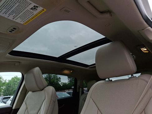 Certified 2023 Lincoln Nautilus Reserve AWD/4WD image 15