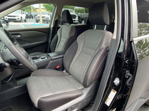 Used 2022 Nissan Rogue SV AWD/4WD image 15