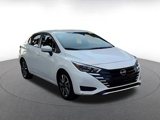 Used 2025 Nissan Versa SV FWD video 2