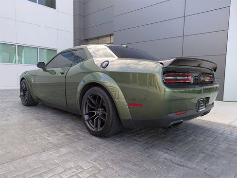 Used 2019 Dodge Challenger SRT Hellcat image 6