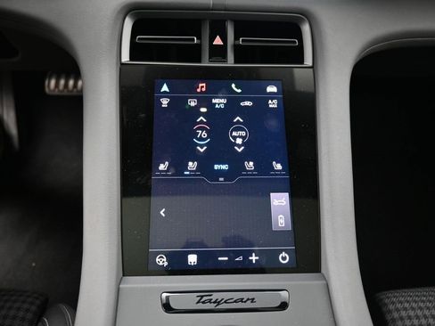 Used 2025 Porsche Taycan 4S image 20