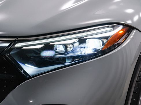 Certified 2023 Mercedes-Benz EQS 450+ SUV image 12