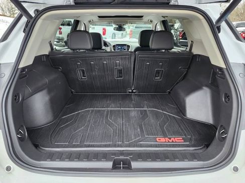 Used 2022 GMC Terrain Denali w/ LPO, Floor Liner Package image 16