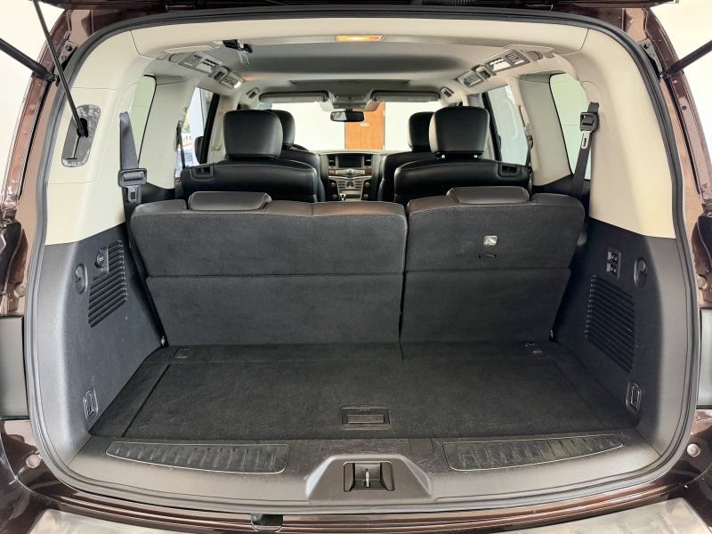 Used 2019 INFINITI QX80 Luxe AWD/4WD image 13