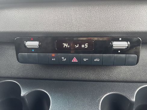 Used 2024 Mercedes-Benz Sprinter 2500 image 26