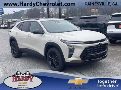 New 2026 Chevrolet Trax ACTIV w/ Sunroof Package