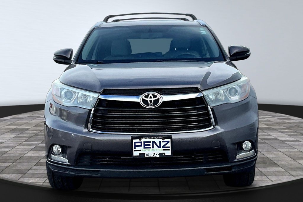 Used 2015 Toyota Highlander Limited AWD/4WD image 2