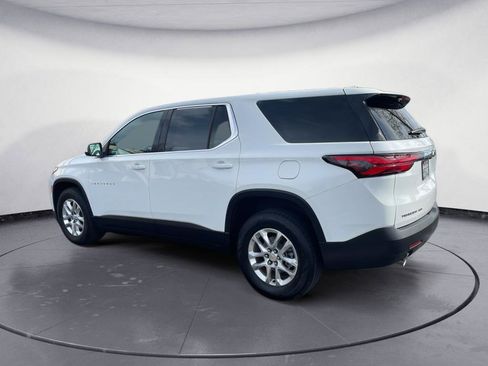Used 2023 Chevrolet Traverse LS w/ Safety Package AWD/4WD image 4