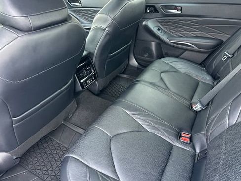 Certified 2021 Toyota Avalon Limited w/ Advanced Safety Package image 16