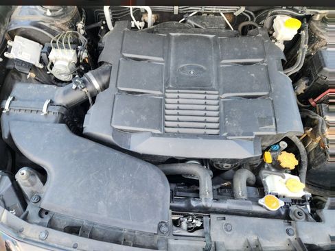 Used 2018 Subaru Outback 3.6R Limited AWD/4WD image 33