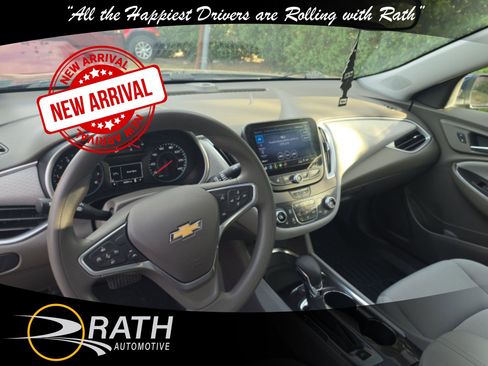 Used 2022 Chevrolet Malibu LT image 15