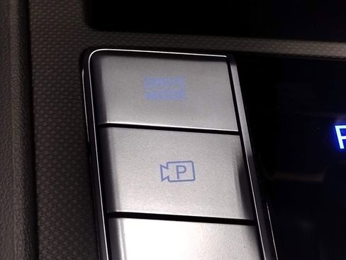 New 2026 Hyundai Elantra Limited FWD image 31