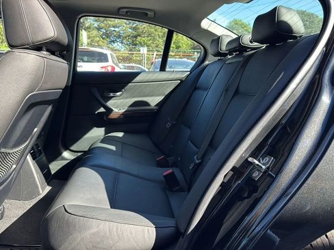 Used 2007 BMW 328i Sedan RWD image 12