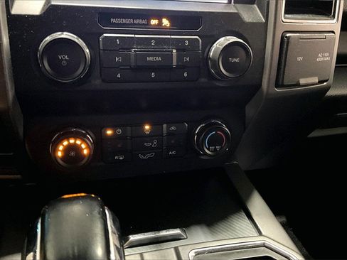 Used 2019 Ford F150 XLT w/ Equipment Group 302A Luxury image 16