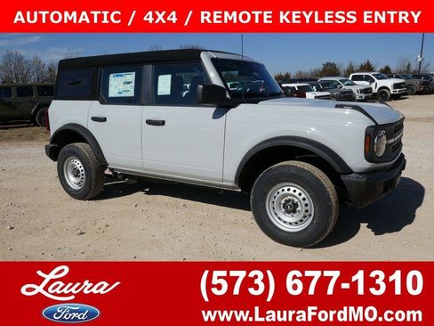 New 2026 Ford Bronco 4-Door image 1