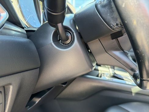 Used 2019 MAZDA CX-5 Touring FWD image 47