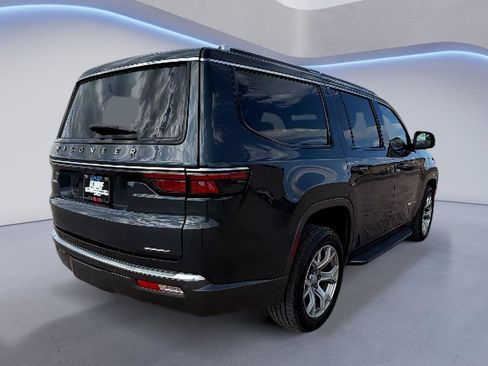 Used 2022 Jeep Wagoneer Series I w/ Convenience Group I AWD/4WD image 13