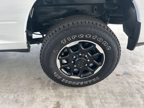 Used 2026 RAM 2500 Laramie AWD/4WD image 18