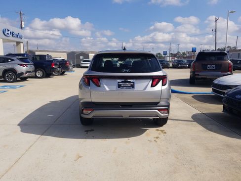 New 2026 Hyundai Tucson SE image 6