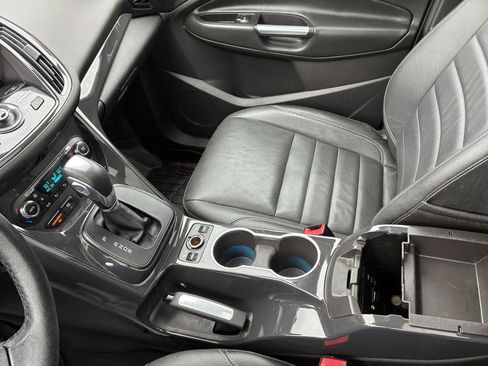 Used 2015 Ford Escape Titanium image 30