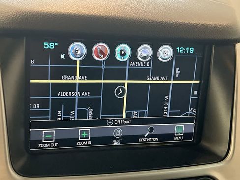 Used 2018 GMC Yukon XL SLT w/ Open Road Package image 18