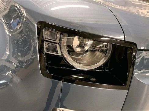 Certified 2025 Land Rover Defender 110 S AWD/4WD image 27
