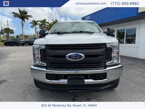 Used 2018 Ford F250 XL w/ Power Equipment Group image 8