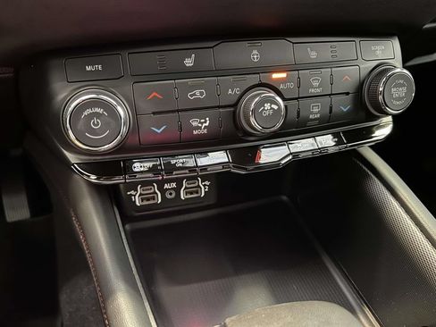 Used 2026 Dodge Durango GT RWD image 21