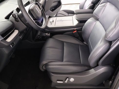 New 2025 Lincoln Navigator Reserve w/ Jet Appearance Package AWD/4WD image 11
