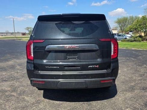 Used 2023 GMC Yukon AT4 w/ AT4 Premium Package AWD/4WD image 7