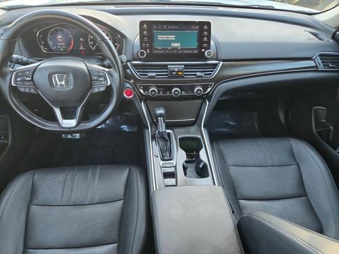 Certified 2021 Honda Accord EX-L image 10