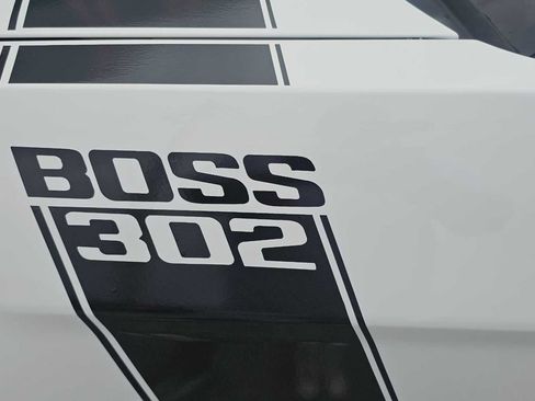 Used 2013 Ford Mustang Boss 302 w/ Boss 302 Accessory Pkg RWD image 19