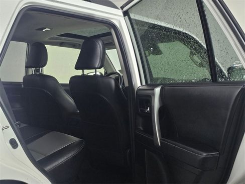 Used 2022 Toyota 4Runner SR5 Premium w/ Moonroof Package image 14