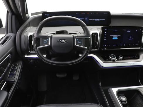 Used 2025 Ford Expedition Max Platinum w/ Stealth Performance Package AWD/4WD image 13