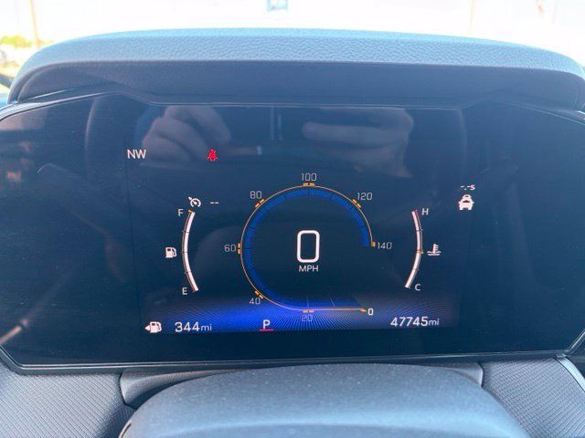 Used 2025 Chevrolet TrailBlazer LT FWD image 9