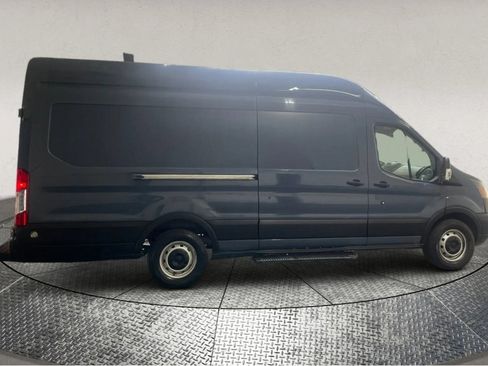 Used 2019 Ford Transit 250 148 High Roof Extended image 9