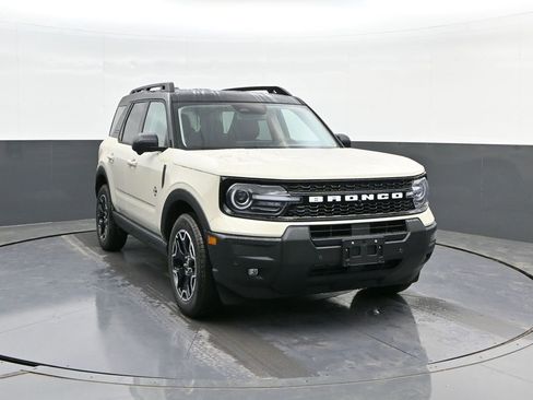 New 2025 Ford Bronco Sport Outer Banks w/ Outer Banks Tech Package+ image 22