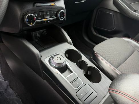 Used 2024 Ford Escape ST-Line image 25
